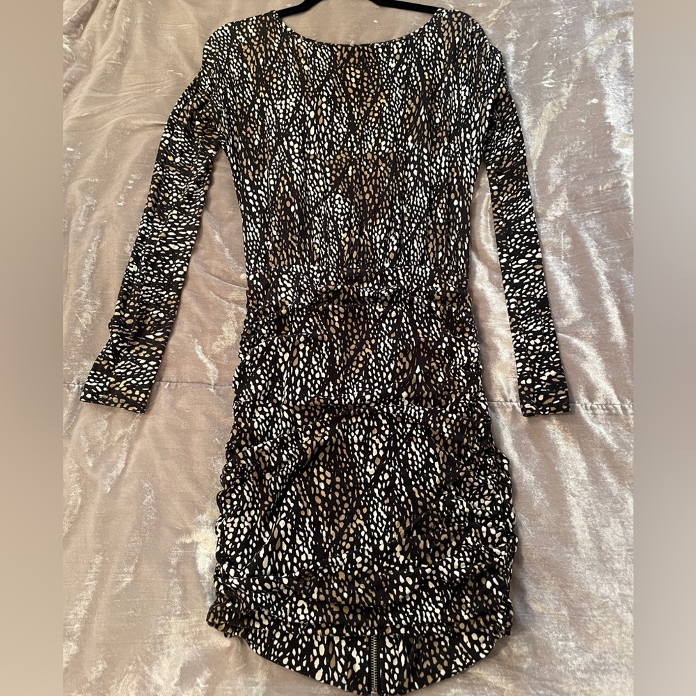 Long sleeve backless Tart dress